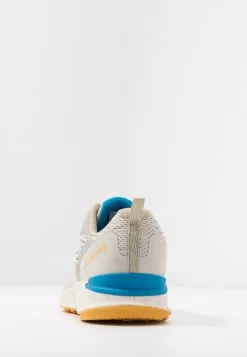 Faible Prix Columbia VITESSE - Chaussures de marche randonnée male -Columbia Magasin de vente 0666c7b579da439580d2a697f606bd1a