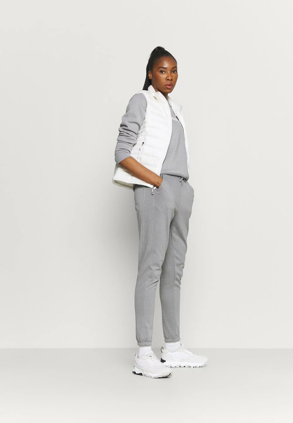 Columbia Prix De Rêve LOGO™ FRENCH TERRY JOGGER - Pantalon de survêtement vêtements randonnée urbaine female 4 Columbia Prix De Rêve LOGO™ FRENCH TERRY JOGGER - Pantalon de survêtement vêtements randonnée urbaine female – Image 2