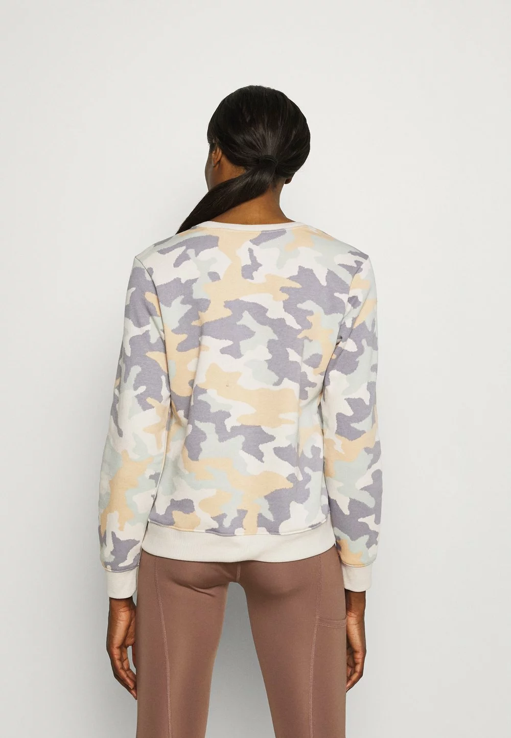 Columbia LOGO™ PRINTED CREW - Sweatshirt Rabais vêtements randonnée urbaine female 5 Columbia LOGO™ PRINTED CREW - Sweatshirt Rabais vêtements randonnée urbaine female – Image 3