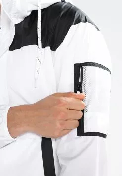 Columbia CHALLENGER - Veste coupe-vent Prix Ourlé vêtements randonnée urbaine male -Columbia Magasin de vente 7876c55a531a4778b8be756eac93c2a7