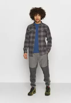 Columbia FLARE GUN™ - Chemise Prix Discount vêtements randonnée male 10 Columbia FLARE GUN™ - Chemise Prix Discount vêtements randonnée male -Columbia Magasin de vente bbec857088ae40d4a7e3d2b2ab9f6a25